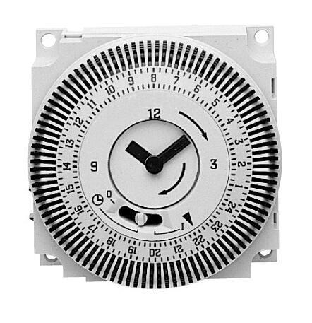 Механический программируемый таймер на сутки. Устанавливается на пе...